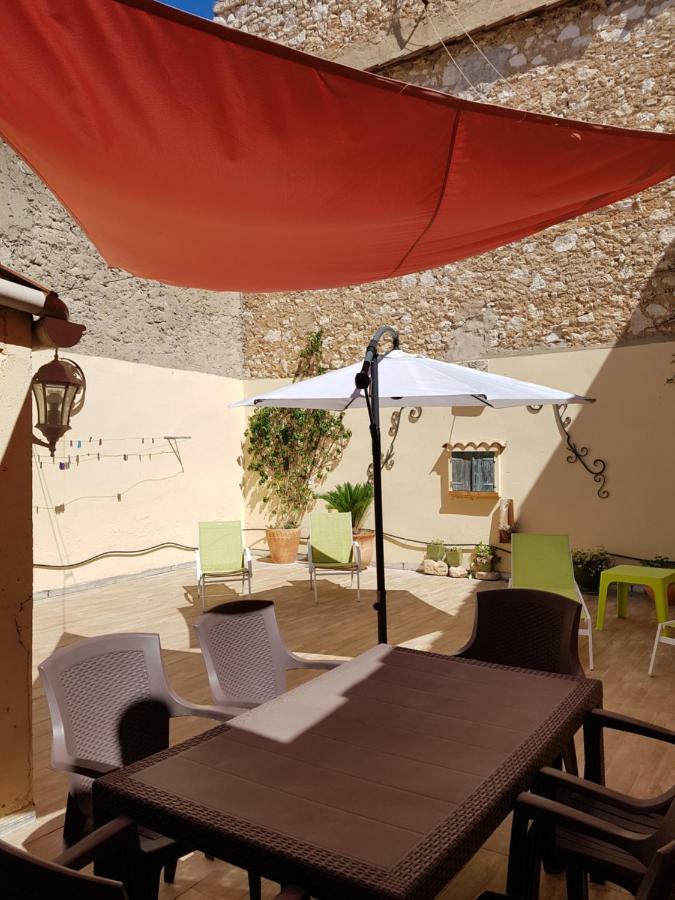 Holiday home Gite Le Chai *
